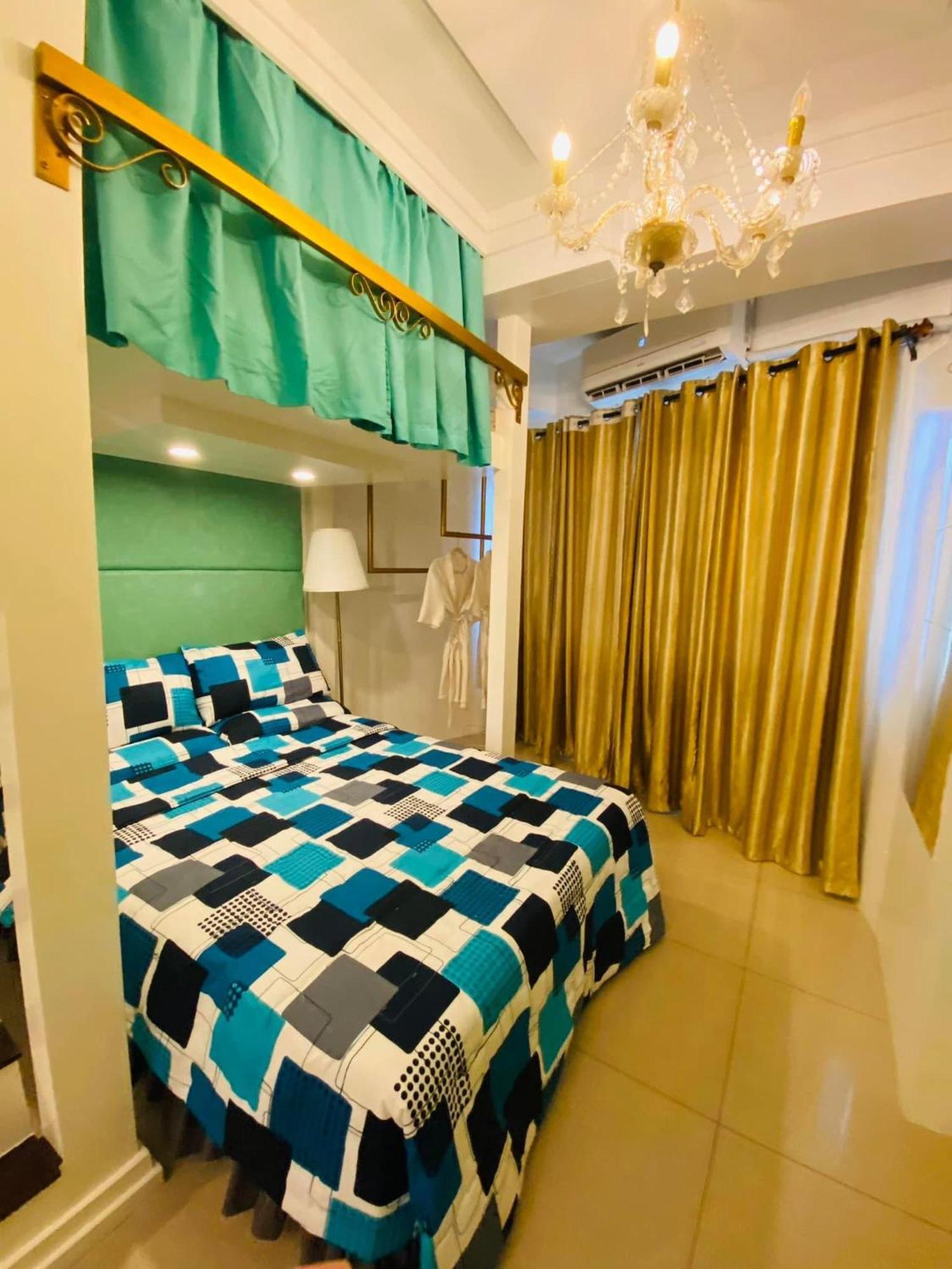 Tiffany Room At Shell Residences Манила Екстериор снимка